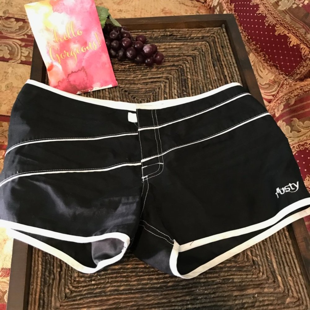 Rusty Beach shorts